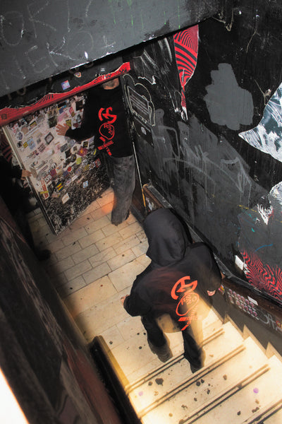 RS 20 YEARS LOGO HOODIE BLACK / RED